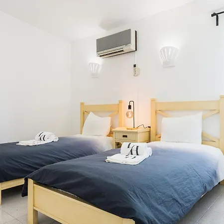 Three Townhouse In With Pool * Quarteira